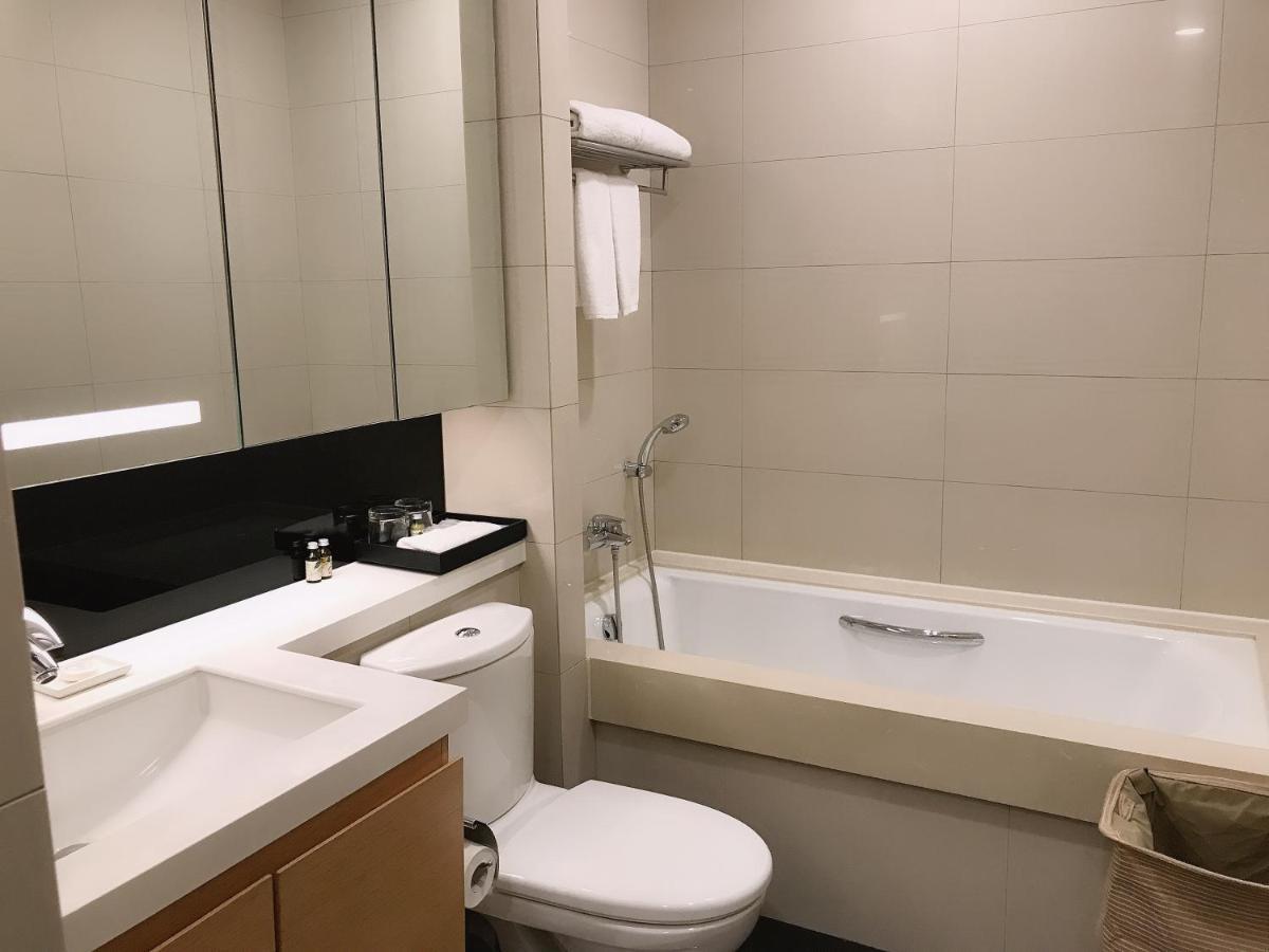 Somerset Grand Central Далиен Екстериор снимка