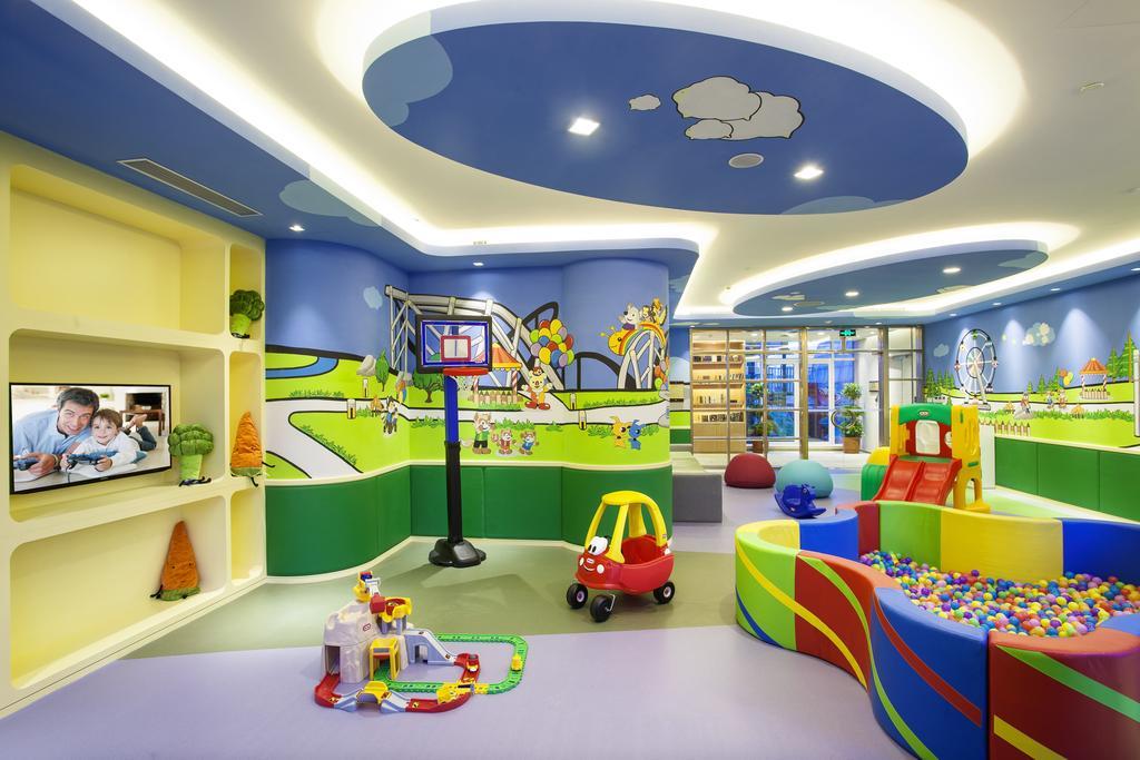 Somerset Grand Central Далиен Екстериор снимка